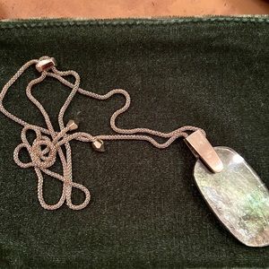 Silver Kendra Scott Green sage mica long adjustable necklace gently used